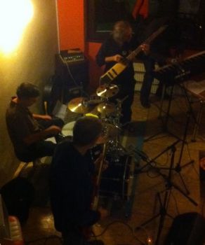 06 mama bubo