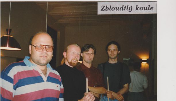 02 Zbloudilý koule