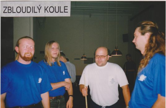 03 Zbloudilý koule